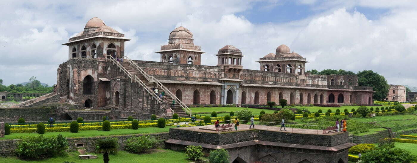 Jahaz Mahal Ships Palace Mandu Madhya Pradesh 1400x550 c default